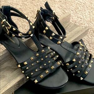 BCBG Generation sandals